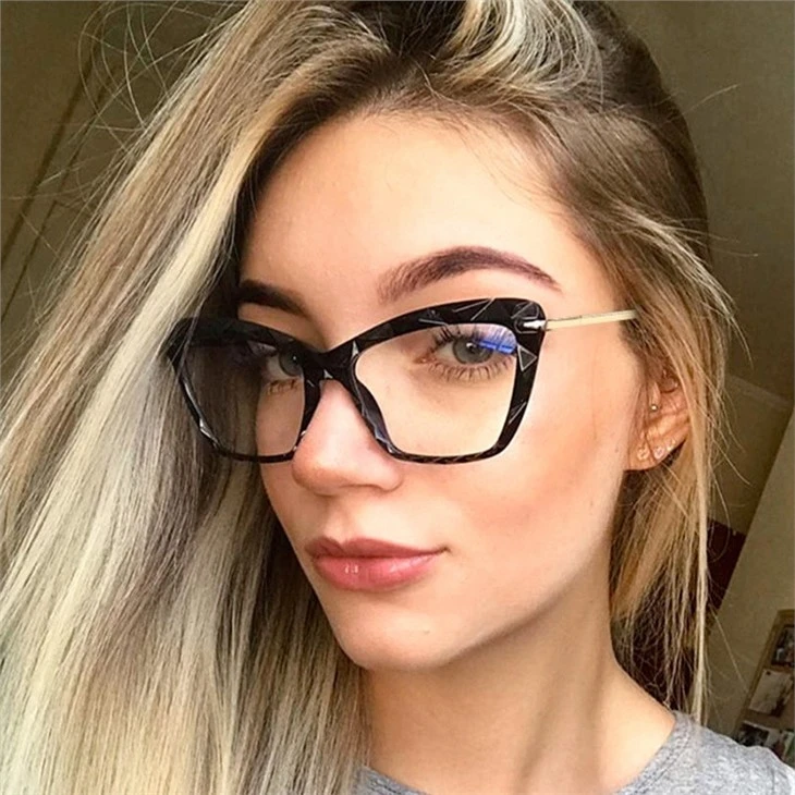 Cat Eye Eyewear